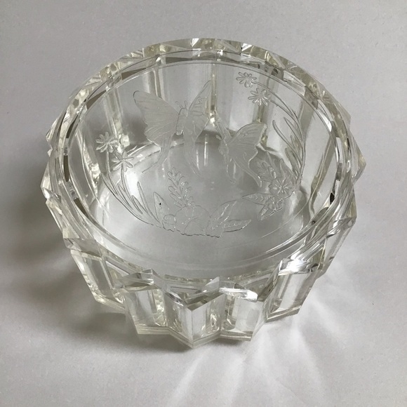 Lucite Acrylic Jewelry Box w/Lid Etched Butterfly Floral 70’s Boho Diamond Edge - Picture 11 of 13